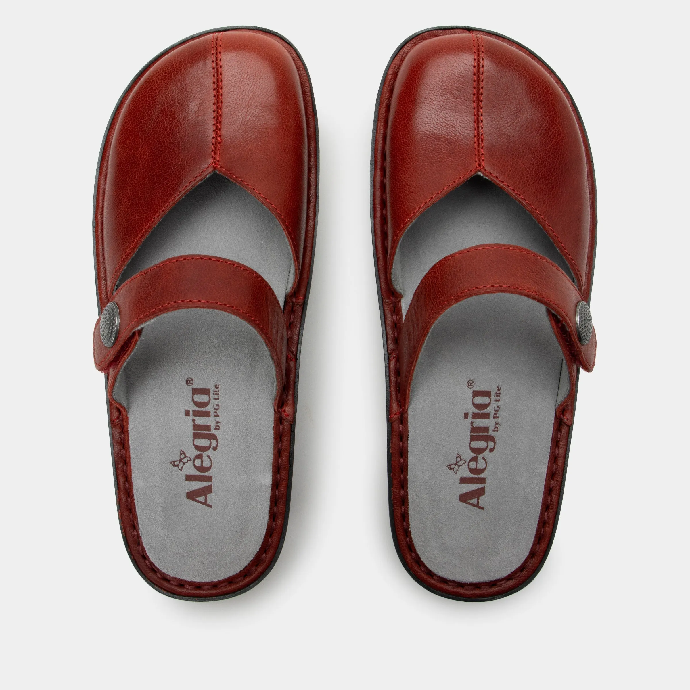 Kamila Garnet Shoe